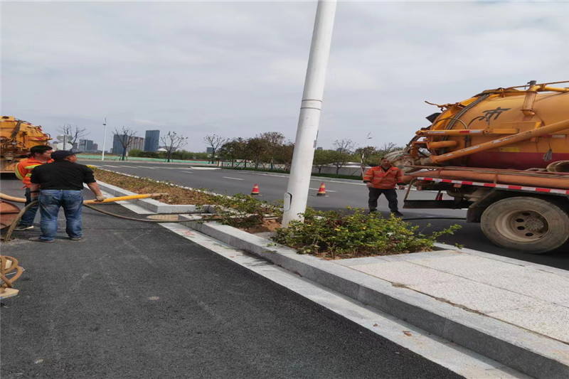 青山湖雨水管道清淤-污水管道清洗