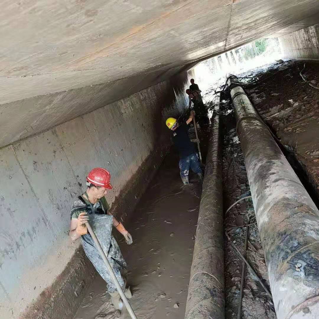 青山湖工业管道清淤