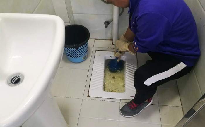 青山湖疏通蹲坑